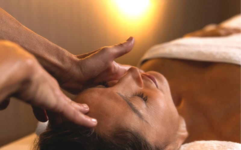 Masaje cráneo-facial 30 minutos